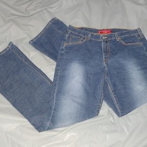 Levi's Nouveau Boot Cut Stretch 515 Jeans